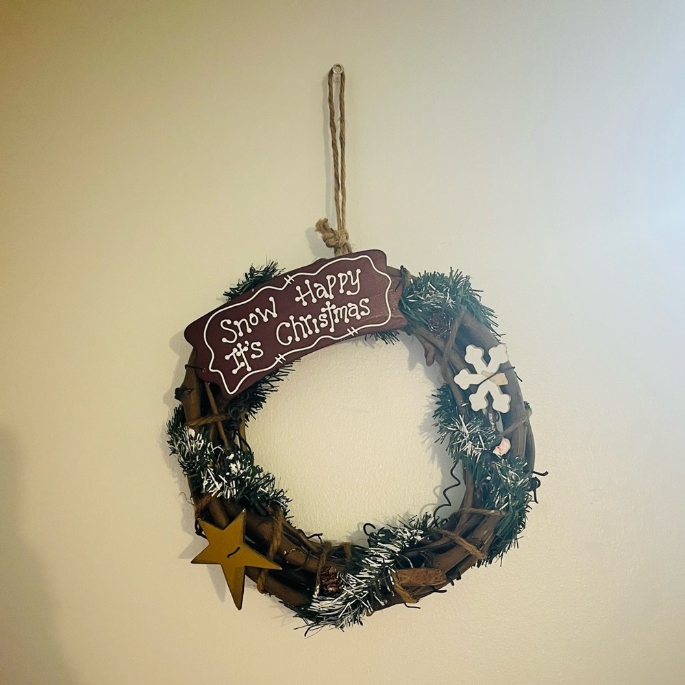 Christmas wall decor